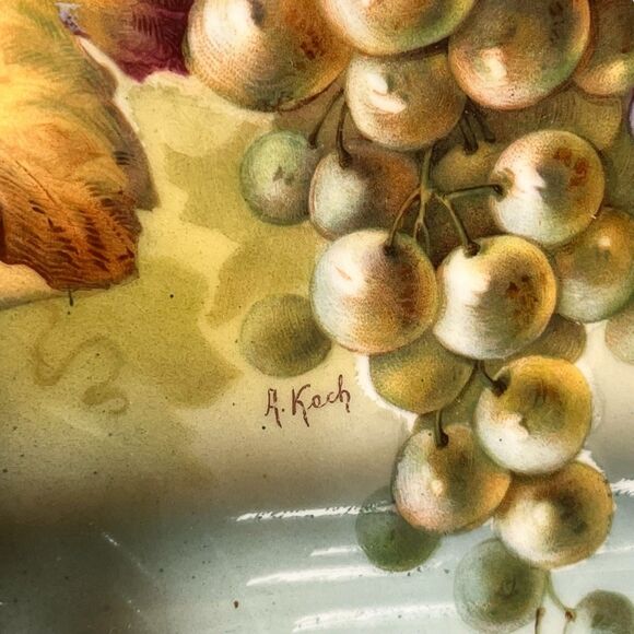 Vintage J&C Bavaria Plate Signed A. Koch Hand-Painted Grapes Gold Trim 8.5"Wide - Picture 3 of 10
